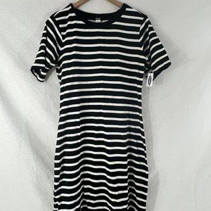 NEVER WORN striped t-shirt dress